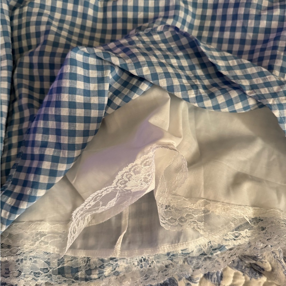 Dorothy Blue Gingham Pinafore Dress costume with wig - Picture 7 of 9